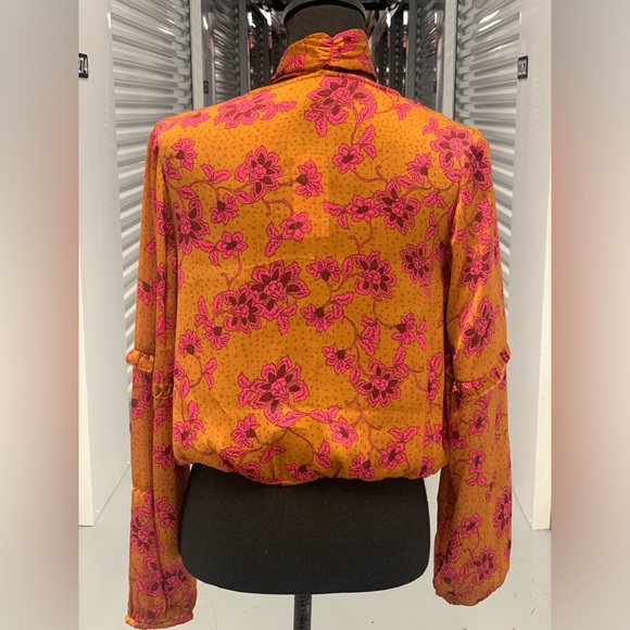 Jessica Simpson Floral Blouse - Picture 9 of 16